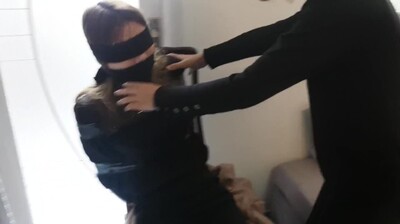 蒙眼捆绑,体验窒息快感
