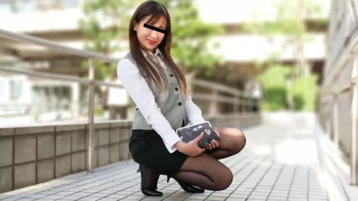 饥渴老板出差结束急带女下属开房偷情！知念真纪火辣侍奉 10musume_092324_01