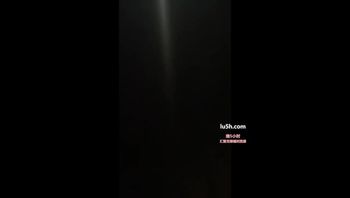 最美微胖反差女友私拍流出,激烈的撞击声让水流不住